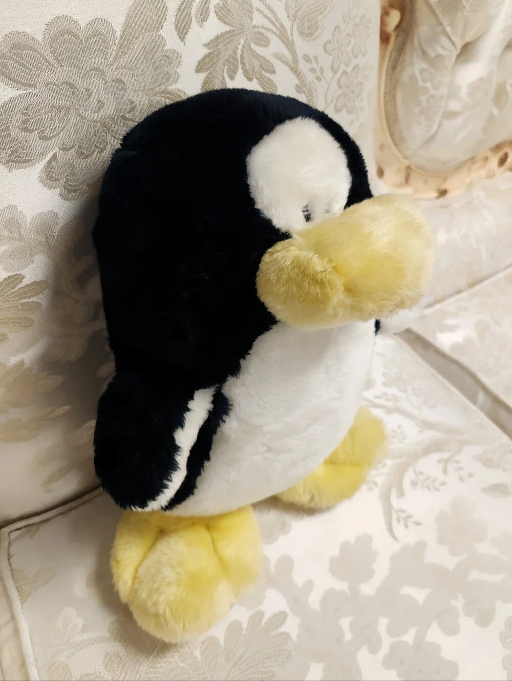 Applause Vintage Penguin Stuffed Plush Black White Yellow RARE!